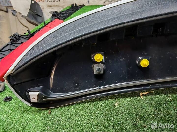 Спойлер (дефлектор) багажника Audi Allroad quattr