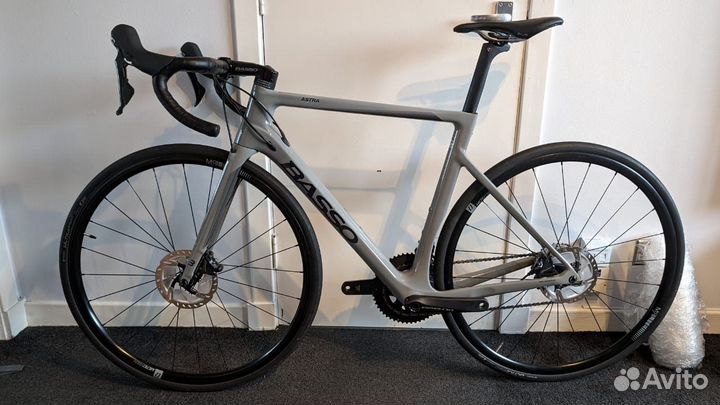 Итальянский шоссейник Basso Astra Disc 2022