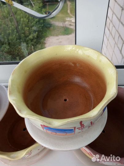 Керамические горшки для фиалок