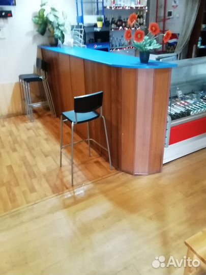 Барная стойка для кафе + 3 барных стула