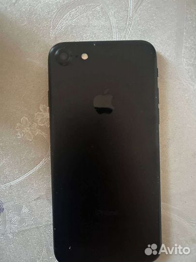 Телефон iPhone 7 128gb