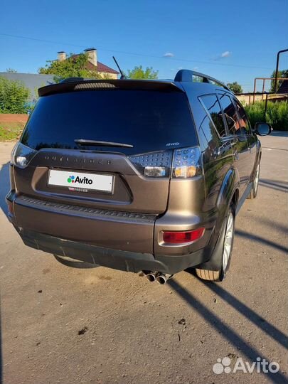 Mitsubishi Outlander 3.0 AT, 2011, 110 000 км