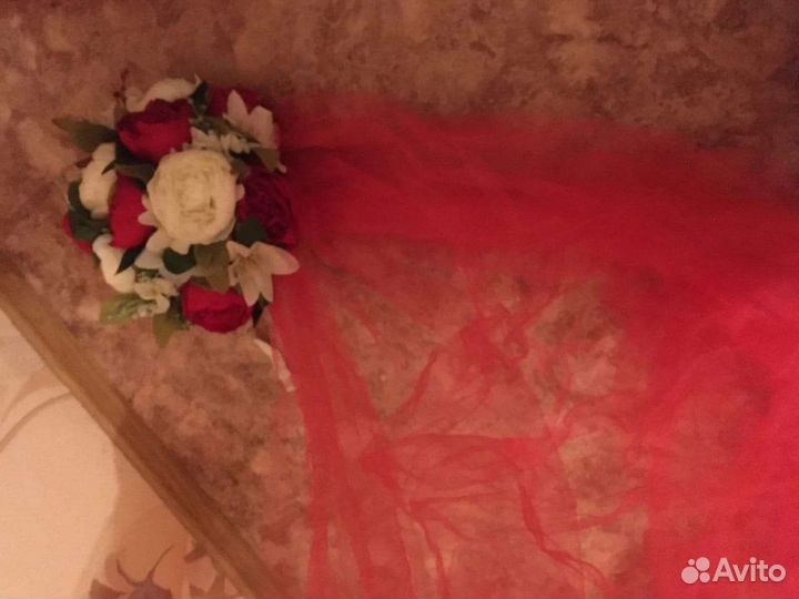 Свадебный букет и кольца