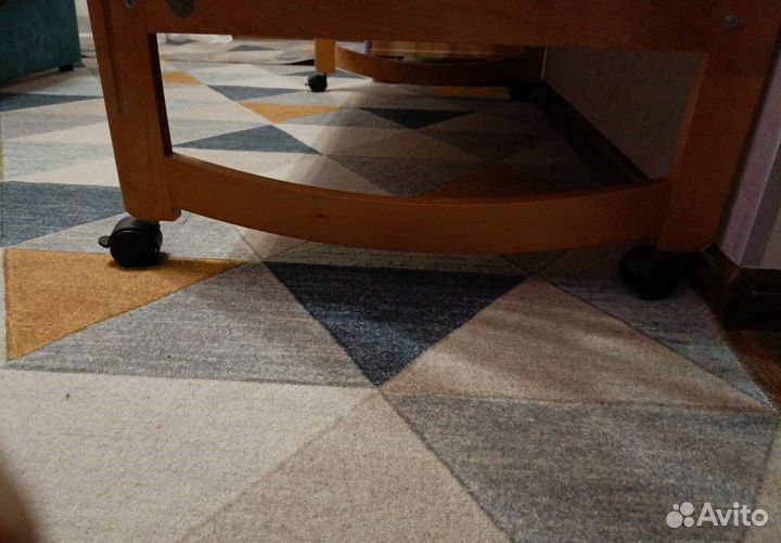 Кровать для новорожденных колесо-качалка