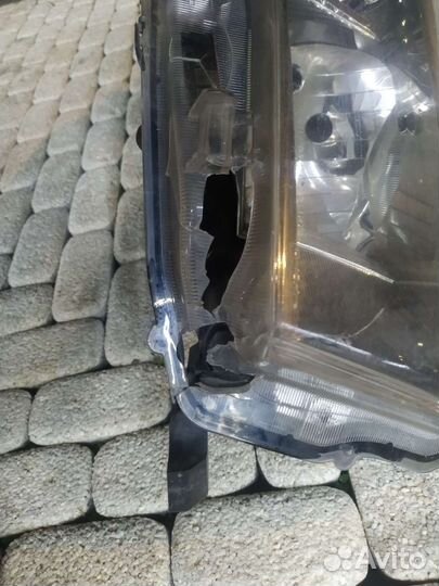 Фары на toyota highlander 2014