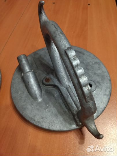 Крышка от молочного бидона