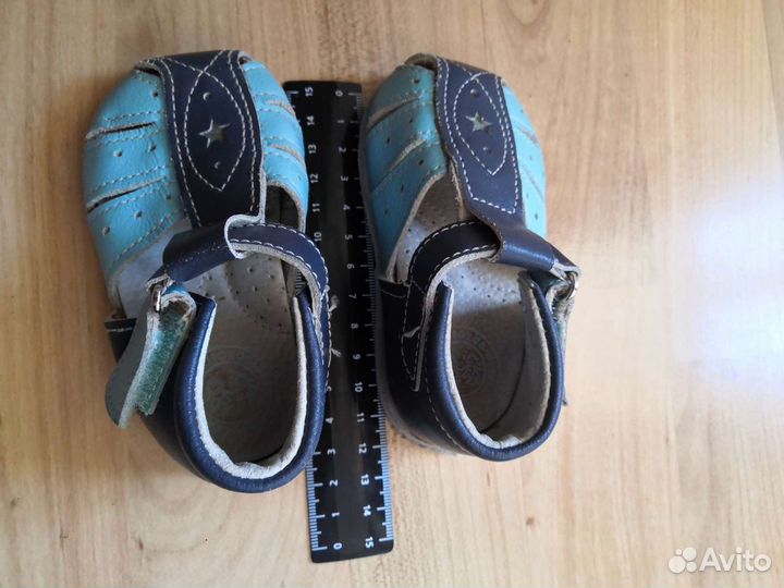 Сандали детские