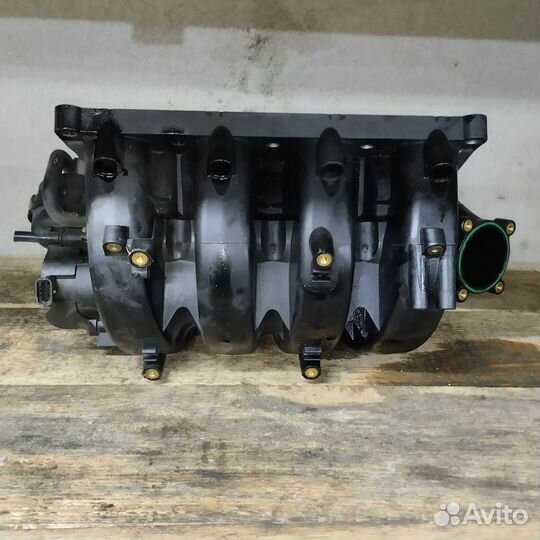 Коллектор впускной Opel Astra Zafira Z18XER