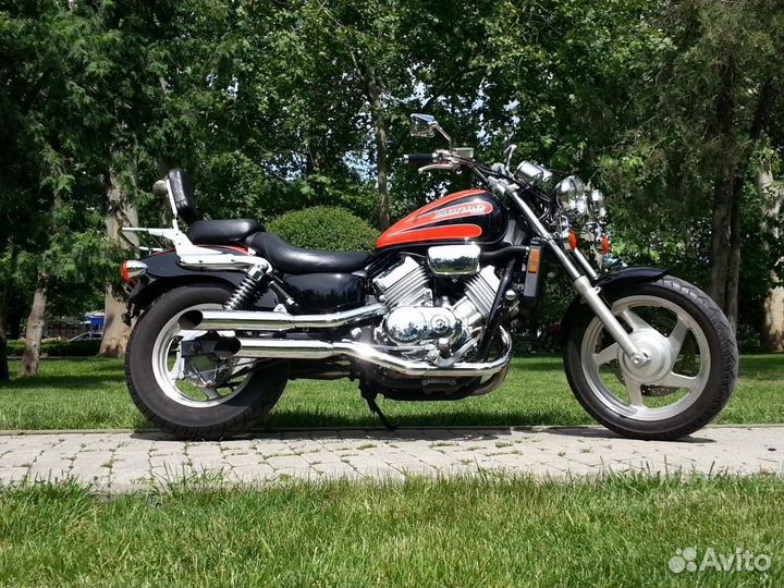 Продаю мотоцикл Honda Magna VF750