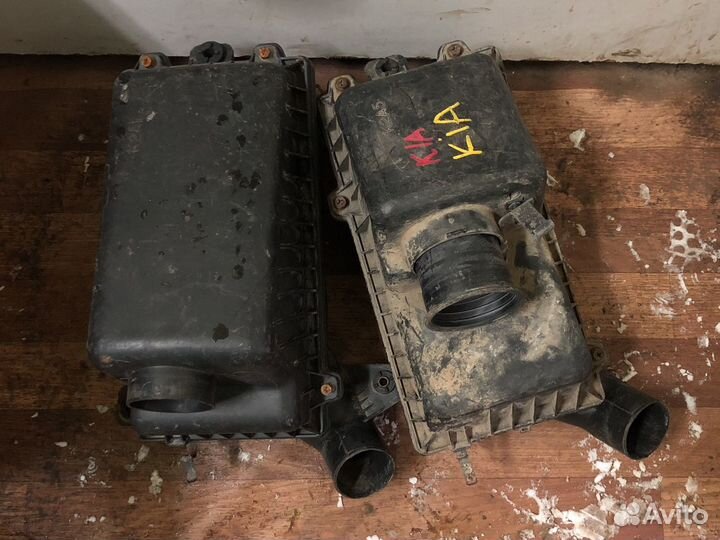 Корпус воздушного фильтра Киа Спектра