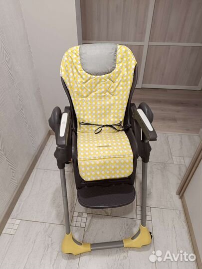 Детский стульчик для кормления
