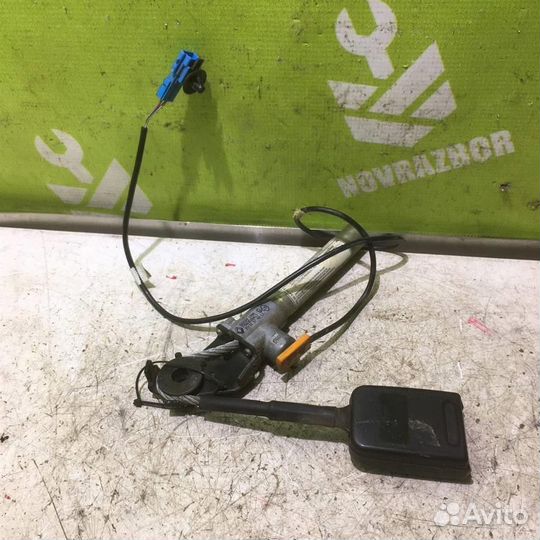 Ответная часть ремня безопасности Опель Мовано