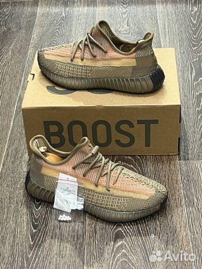 Кроссовки: Adidas Yeezy 350