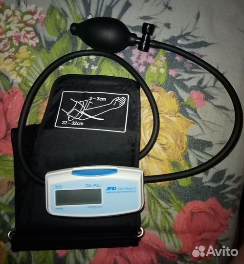 Тонометр AND