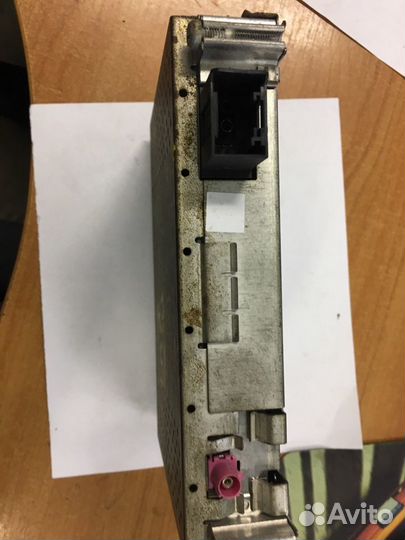 9142852 Сателлит радиоприемника BMW X5 E70 и др