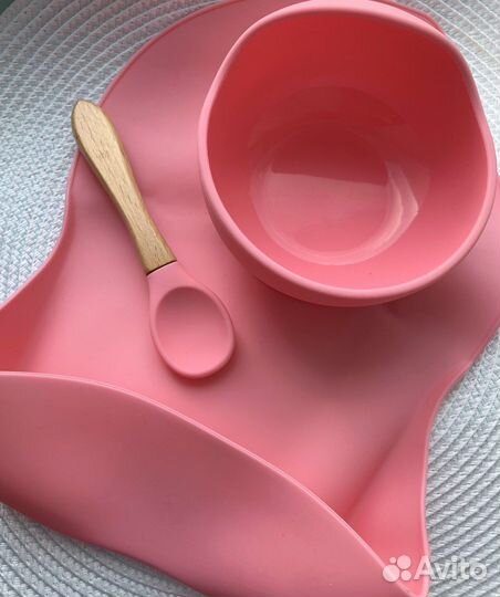 Силиконовая посуда для малышей в наличии