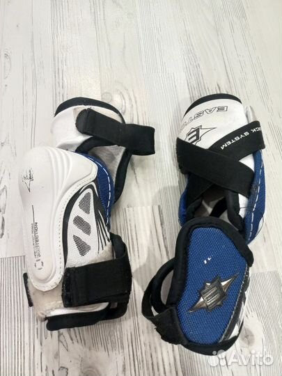 Налокотники хоккейные детские бу