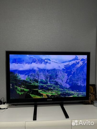 Телевизор Samsung 50