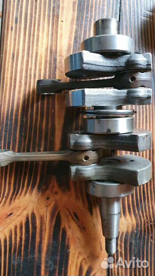 Каленвал от мотора 9.9-15