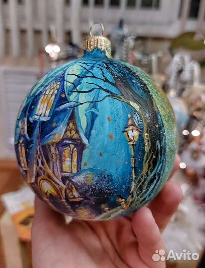 Елочный шар с ручной росписью 