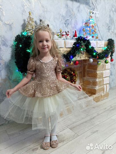 Платье для девочки 104
