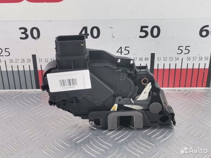 Замок двери передней правой Jaguar XF