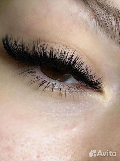 Наращивание ресниц на дому