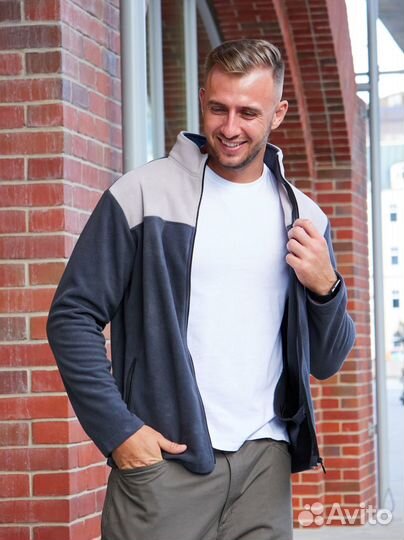 Флисовая кофта на молнии