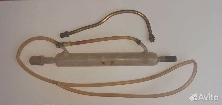 Бак и стеклянный дистиллятор