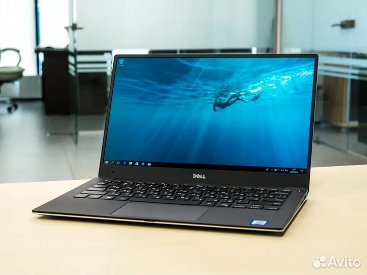 Dell XPS 9360 i5-7300U 2.7Gh/8Gb/256SSD