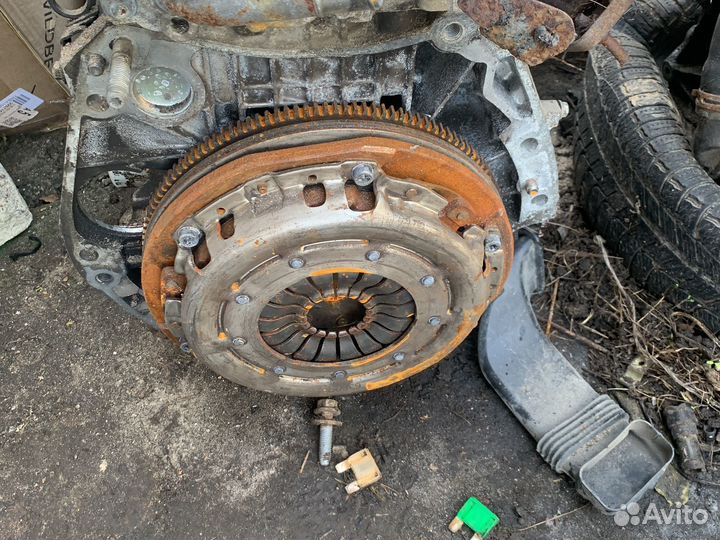 Двигатель laguna 3 2,0 бензин M4RC704