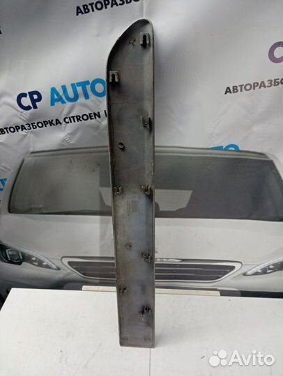 Молдинг двери задний левый Citroen Xsara