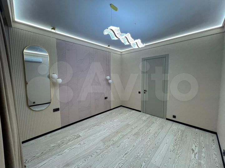 2-к. квартира, 71 м², 22/28 эт.