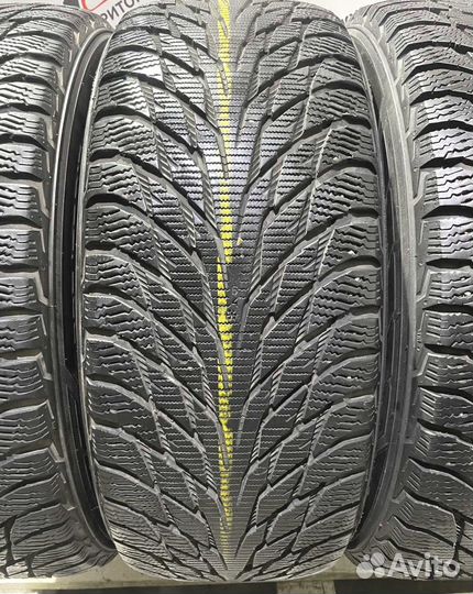 Nokian Tyres Hakkapeliitta R2 225/55 R17 104V