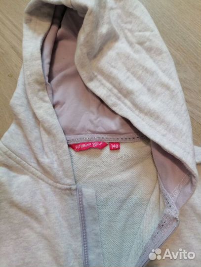 Кофты, юбка и шорты для девочки 140 р