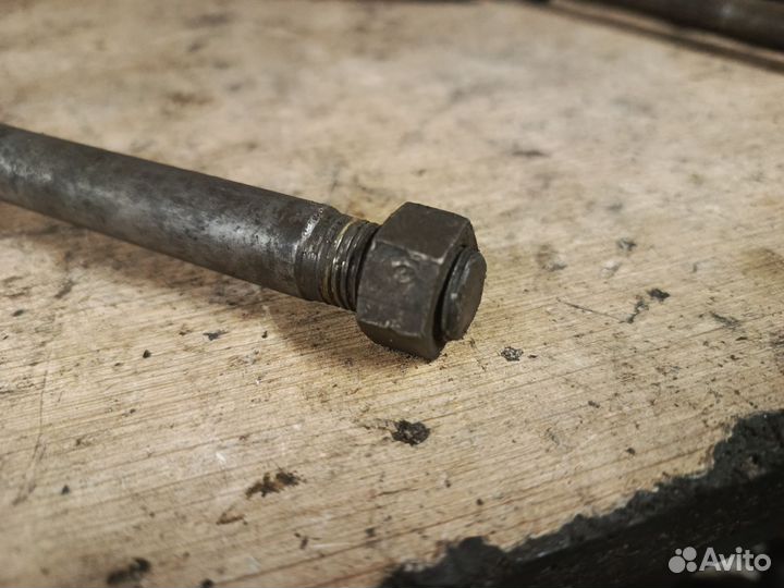 Задняя ось на мотоцикл восход