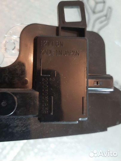 Повторитель левого зеркала Toyota Rav 4 XA50