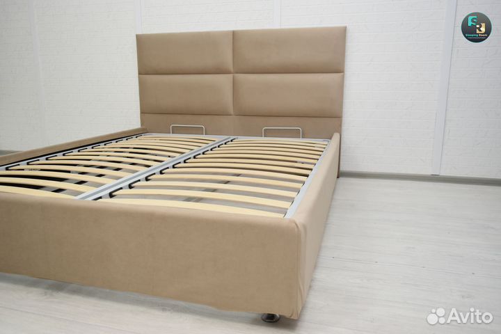 Кровать двуспальная