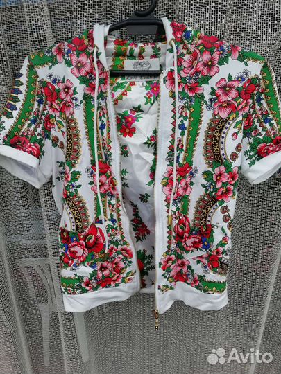 Спортивный костюм женский новый 3 шт