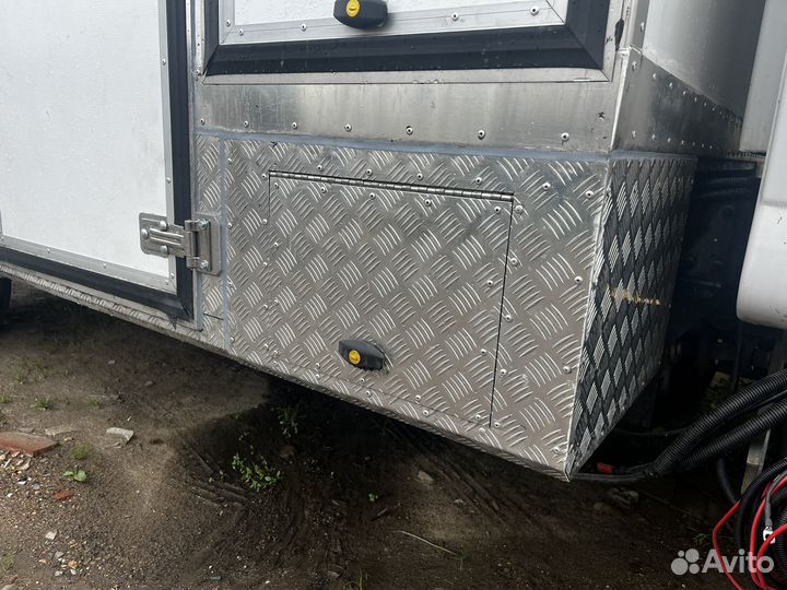 Ящик алюминиевый