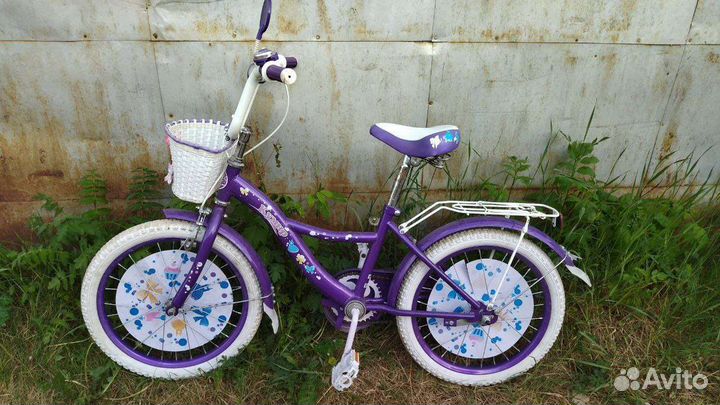 Детский велосипед (с колёсиками)