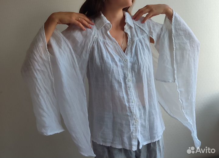 Блузки белые
