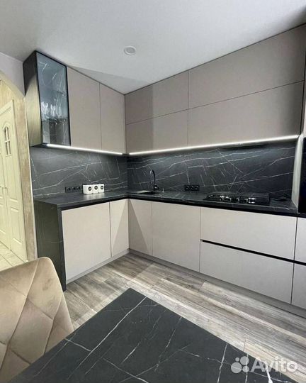 Угловая кухня Серый/Черный