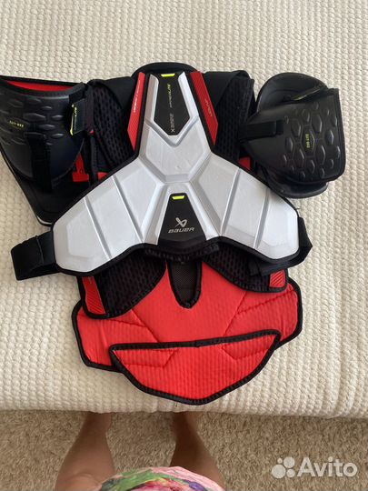 Нагрудник хоккейный bauer xaper lite
