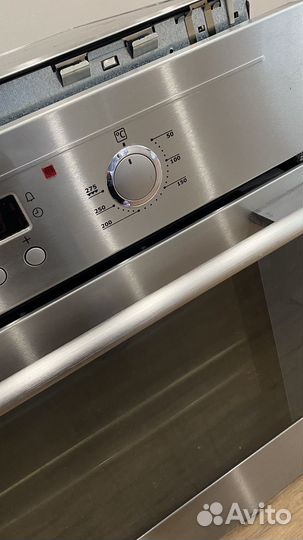 Духовой шкаф