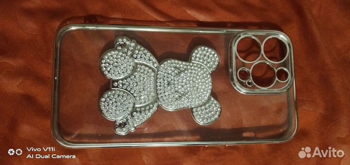 Чехол на iPhone