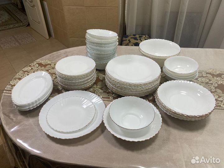 Столовый сервиз