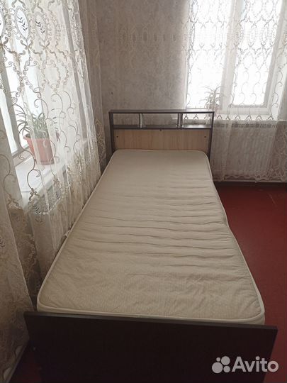 Продам 2 кровати 90*200 см