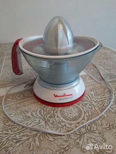 Соковыжималка для цитрусовых