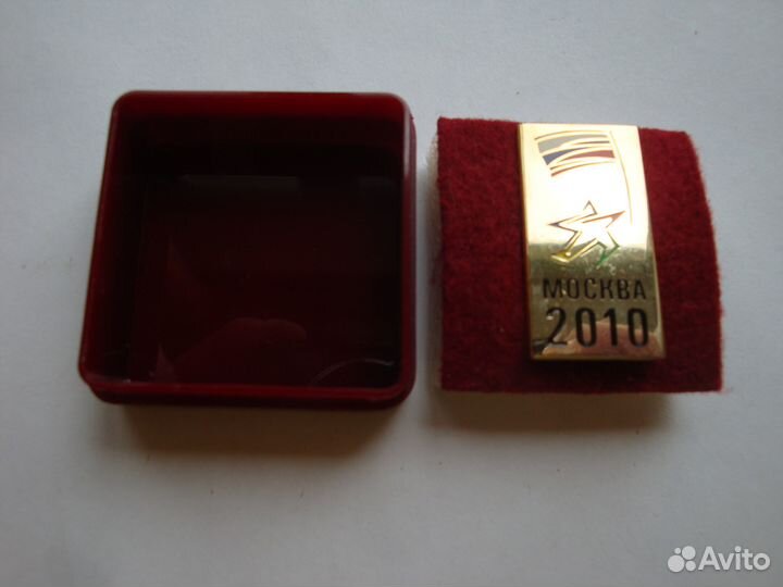 Значок Москва 2010